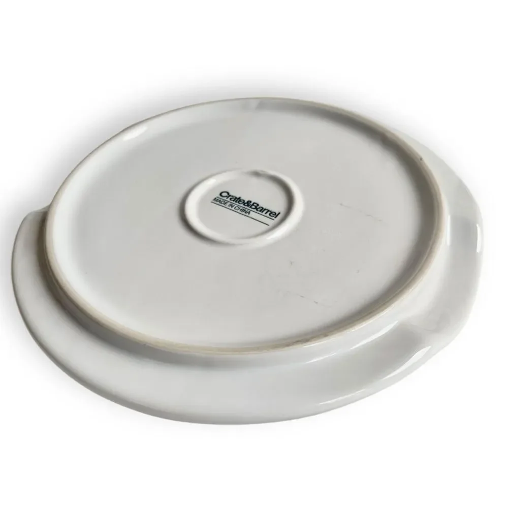 Crate&Barrel Cream White Stoneware  Brie Baking Appetizer Dish with Vented Lid